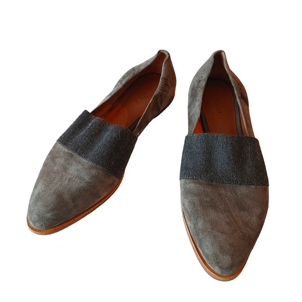 Ellen Degeneres Grey Suede Flats Slip On Shoes